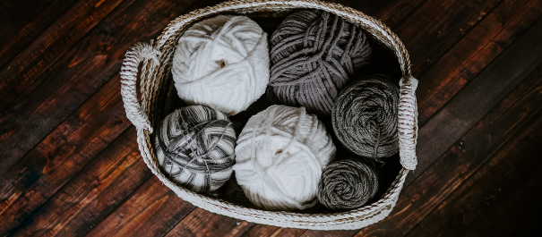8 Tips to Handling Black Yarn — Pocket Yarnlings