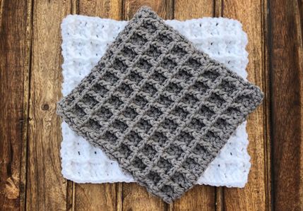 How to Crochet the Waffle Stitch - Avery Lane Creations