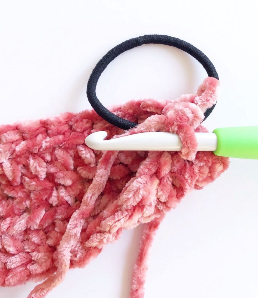 crochet hair tie into foundation