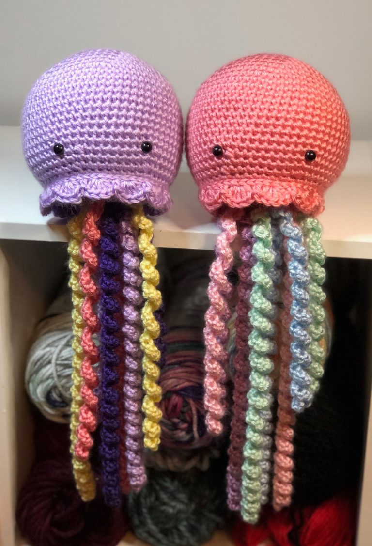 Amigurumi: Tips and Tricks Crocheting Stuffed Toys - Avery Lane Creations