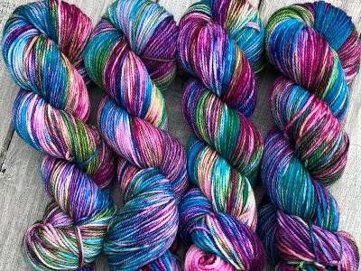 avery lane creations hand dyed hank yarn
