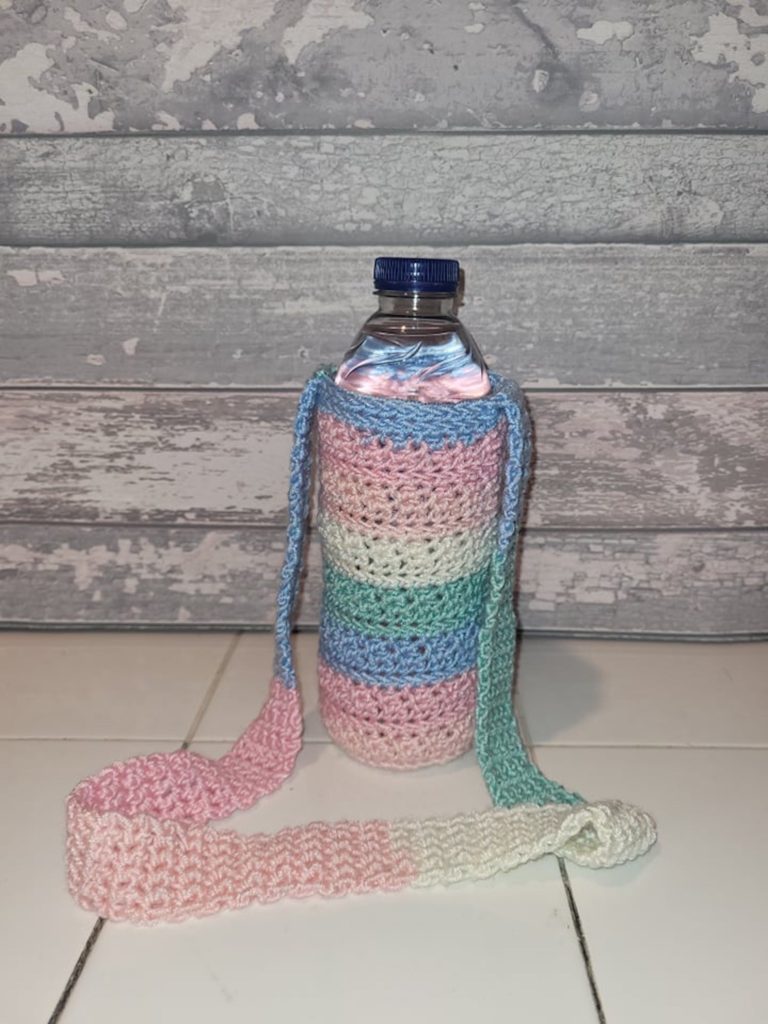 Checkered Bottle Holder Pattern  Free Crochet Pattern - CAAB Crochet